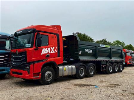 Tại sao nên chọn đầu kéo Howo Max kết hợp với mooc ben Soosan ?