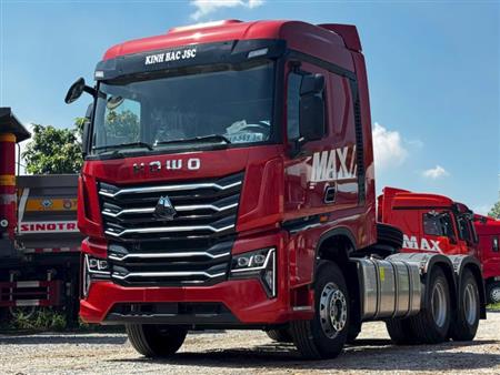 Nên chọn đầu kéo Howo Max 460 Cầu Láp Hay Sitrak 440 Cầu Láp