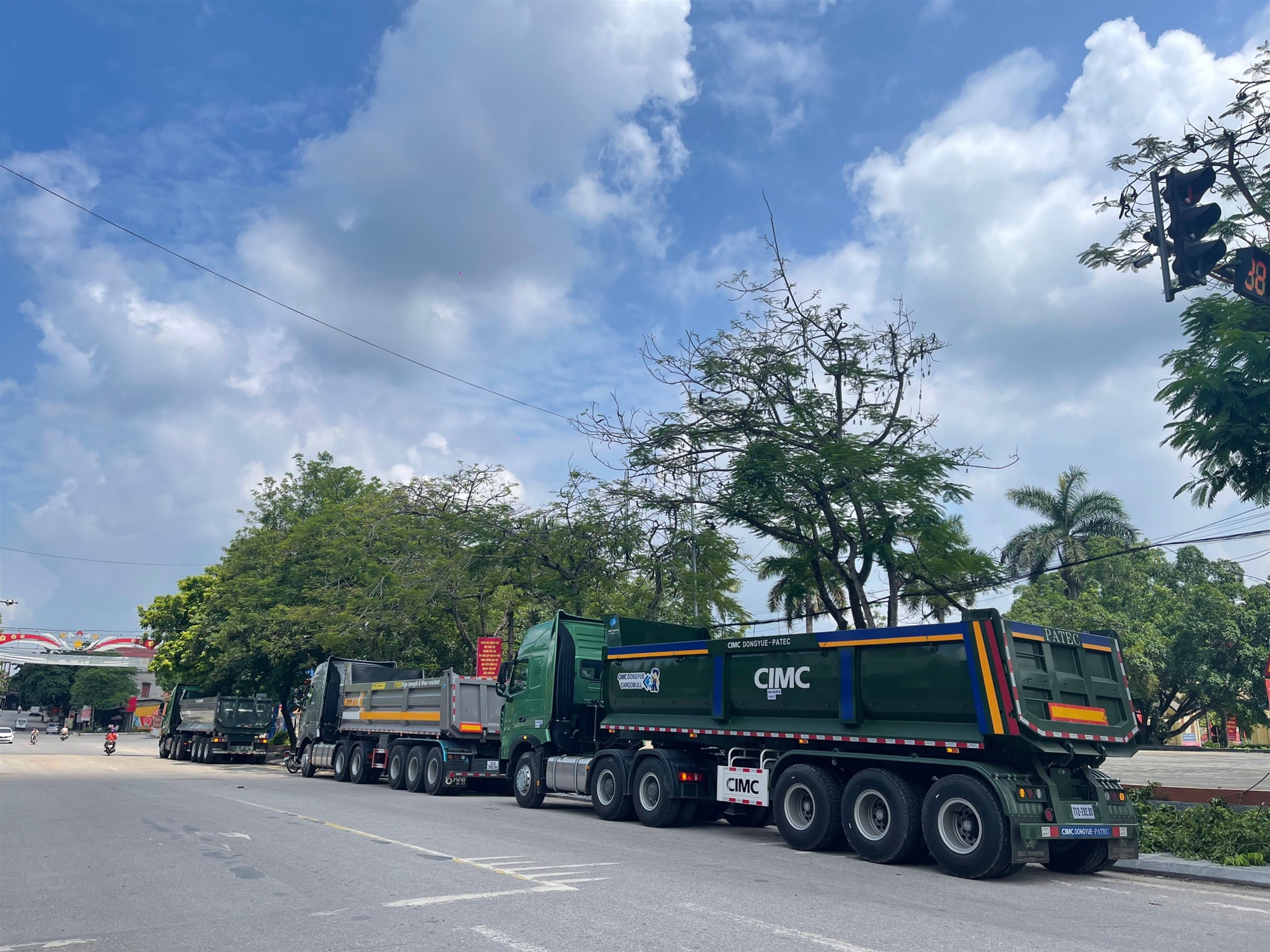Xe đầu kéo Sitrak 440HP
