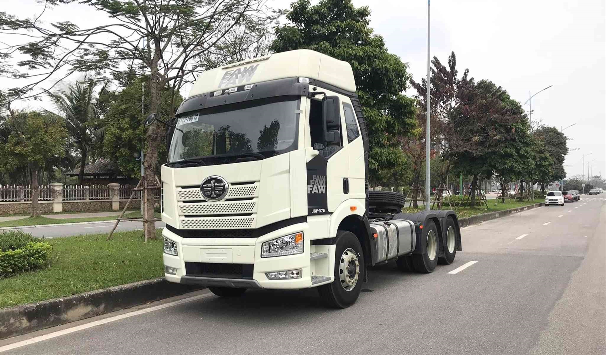 Xe đầu kéo Faw